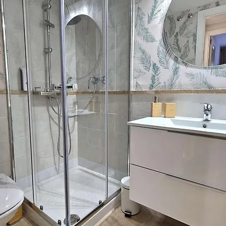 Sol Διαμέρισμα Εστεπόνα